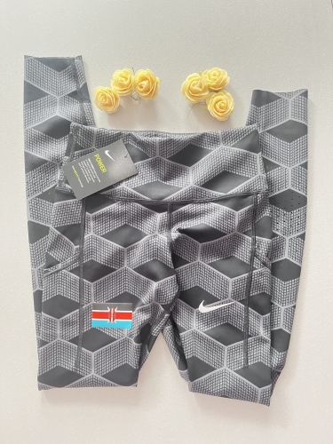 Szaro czarne legginsy Nike Kenya